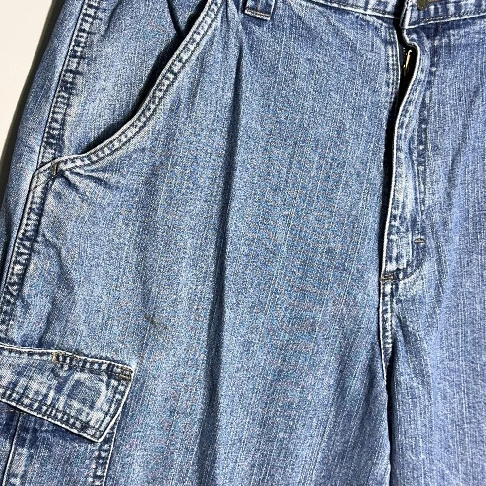 Wrangler Relaxed Fit Y2K Cargo Shorts Mens Size 34 Denim Blue Gorpcore